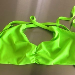 Fused Hawaii Bikini Top NWT